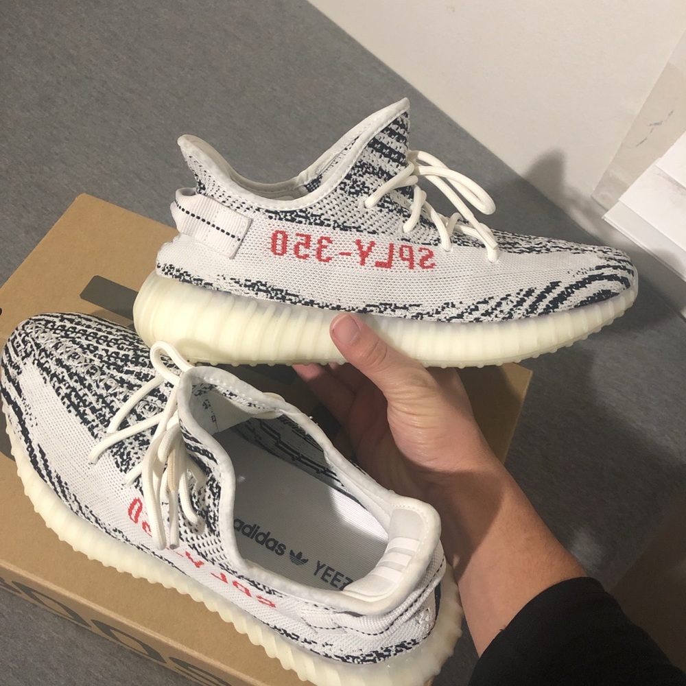 Adidas Yeezy 350 Boost V2 Zebra